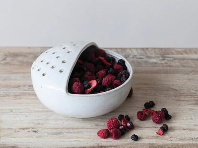 Berry colander